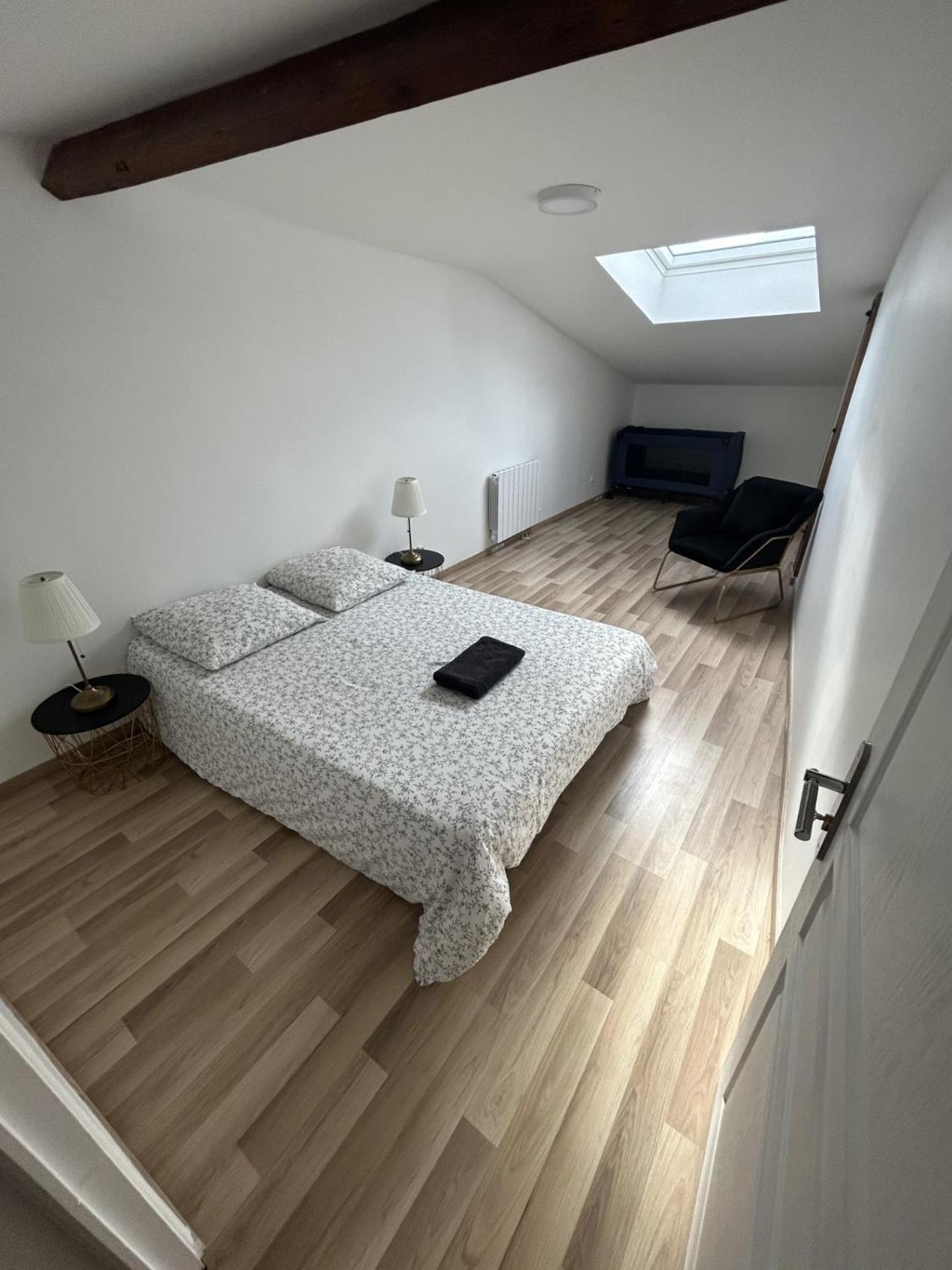Grand Cru * Magnifique Duplex Au Coeur D'Epernay公寓 外观 照片